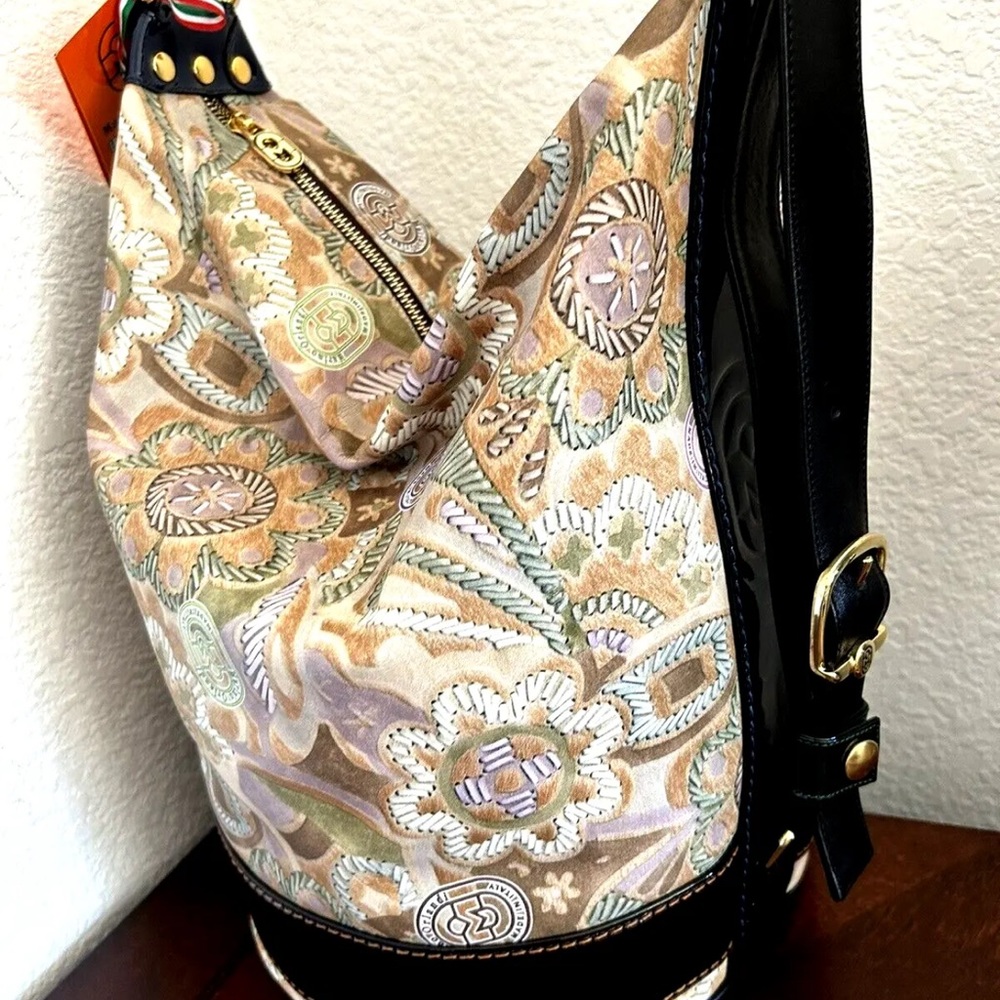 Marino Orlandi Backpack/ Sling bag Bucket Bag